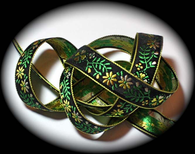 VINTAGE RIBBON - 3/4" X 3YDS BLACK/YELLOW/GREEN RAYON SWISS